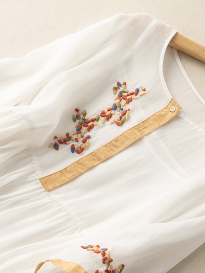 Abito midi da donna colletto rotondo maniche 3/4 ricamo etnico vita arricciata