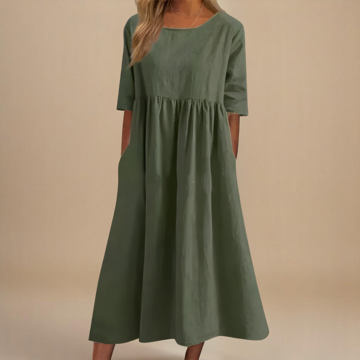 Gaia | Flattering Dress