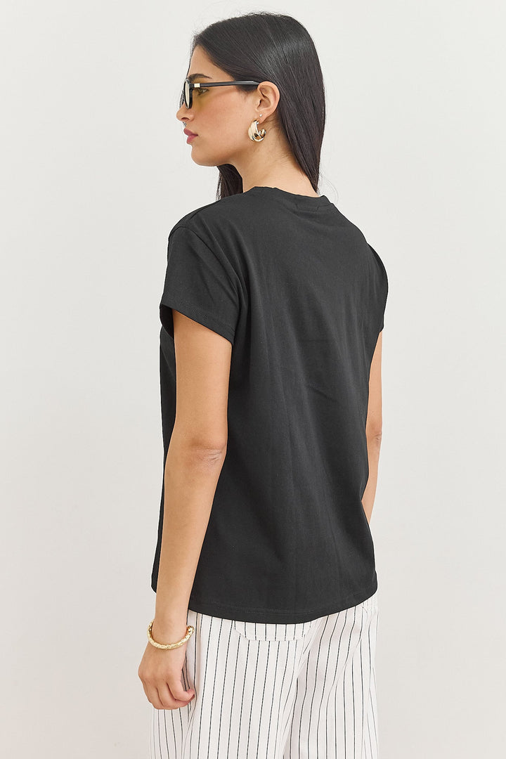 T-shirt da donna con scollo rotondo, maniche corte, taglio dritto, ricamo discreto