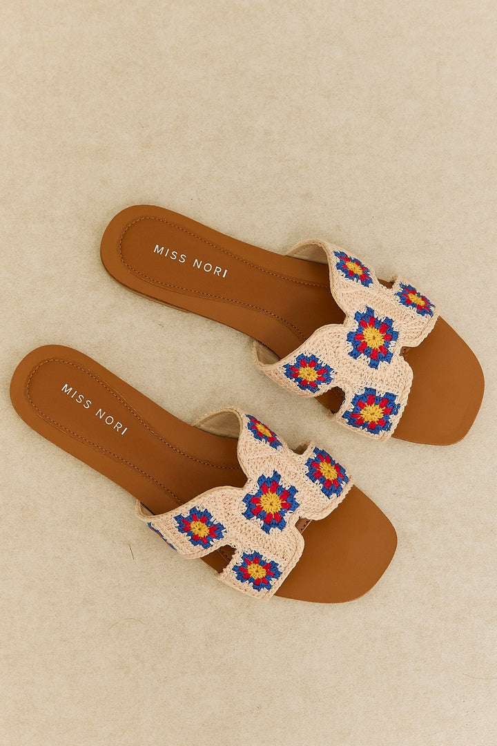 Sandali da donna bassi stile crochet motivo floreale multicolore