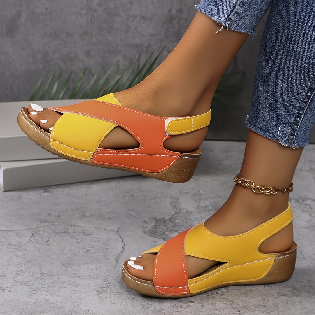 Sandali da donna multicolore con cinturini incrociati plateau con cinturino sul retro