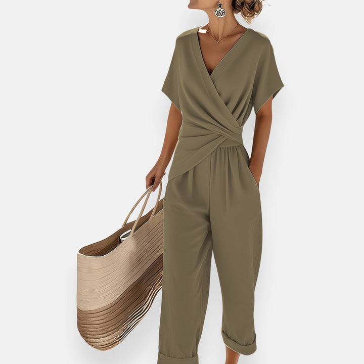 Completo donna scollo a V incrociato maniche corte pantalone ampio vita annodata