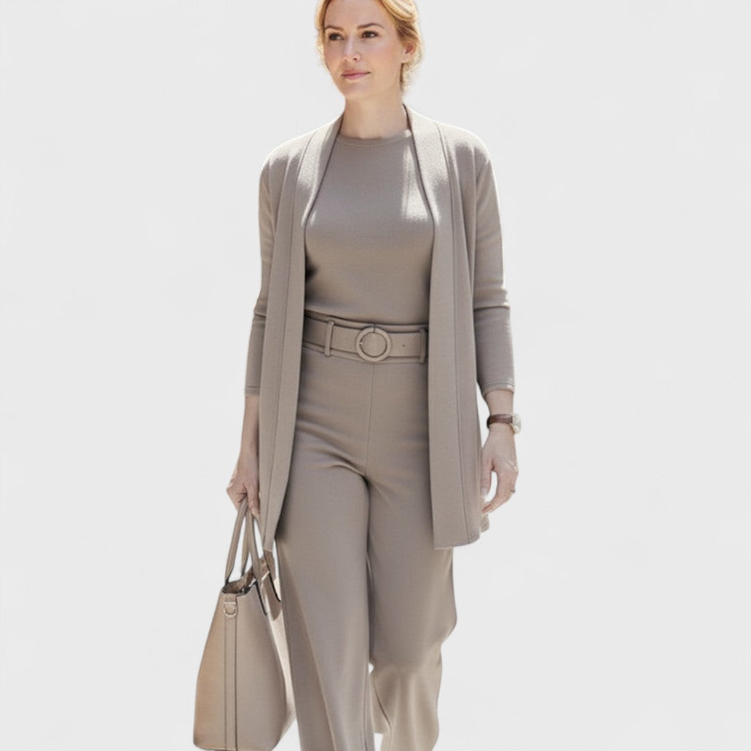 Nora - Set Tre Pezzi da Donna: Elegante e Confortevole