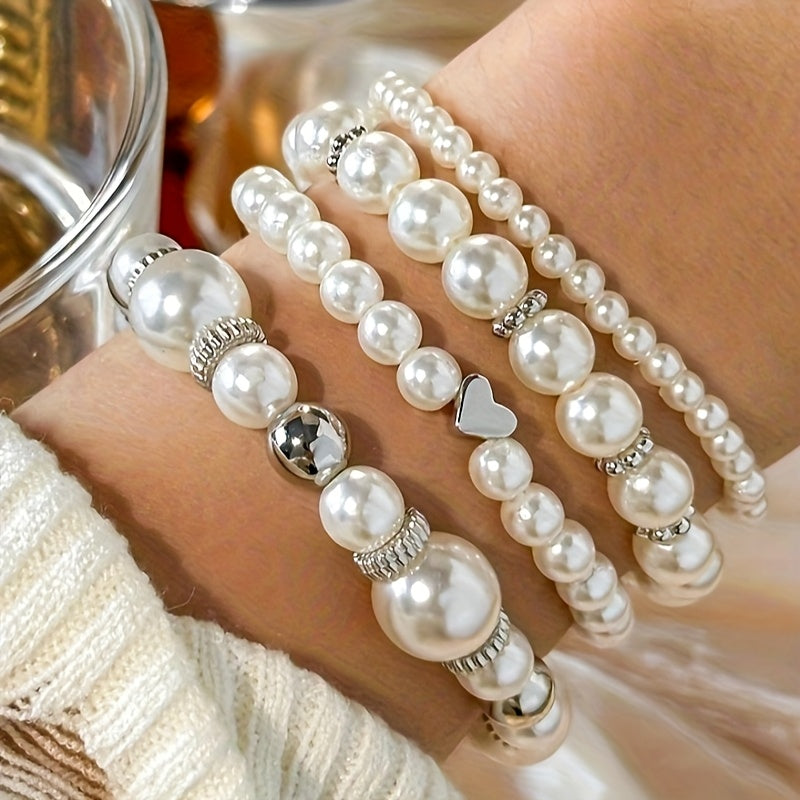 Set di bracciali eleganti a cuore con perle