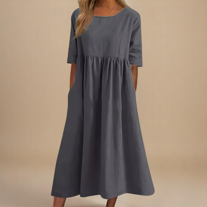 Gaia | Flattering Dress