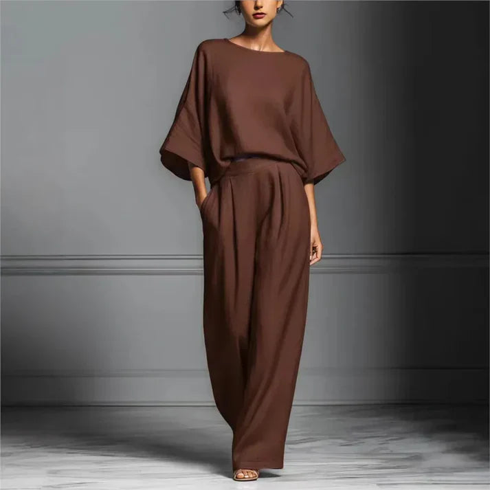 Completo da donna con scollo a barca, Spalle scivolate, pantaloni ampi