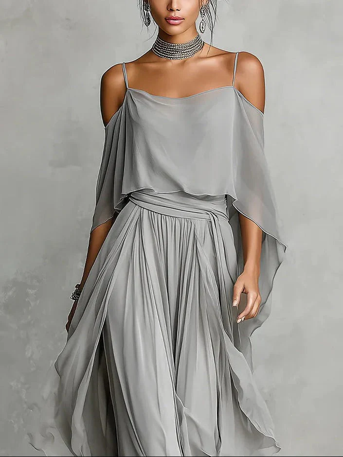 Completo da donna grigio a Spalle scoperte con bretelle fini gamba ampia fluido