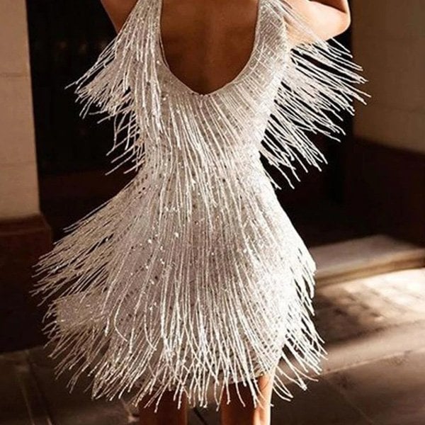 Vestito corto donna scollo a V senza maniche con frange e paillettes vestibilità aderente