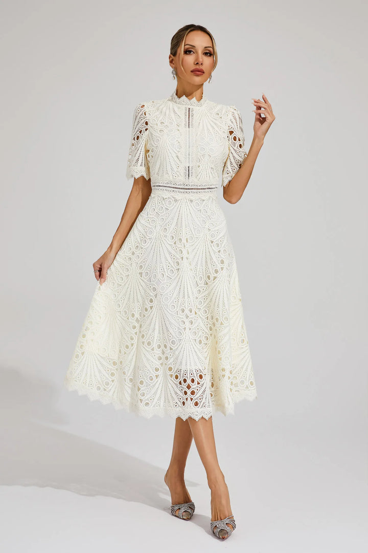 Abito midi da donna con collo alto, pizzo traforato, vita aderente, maniche corte