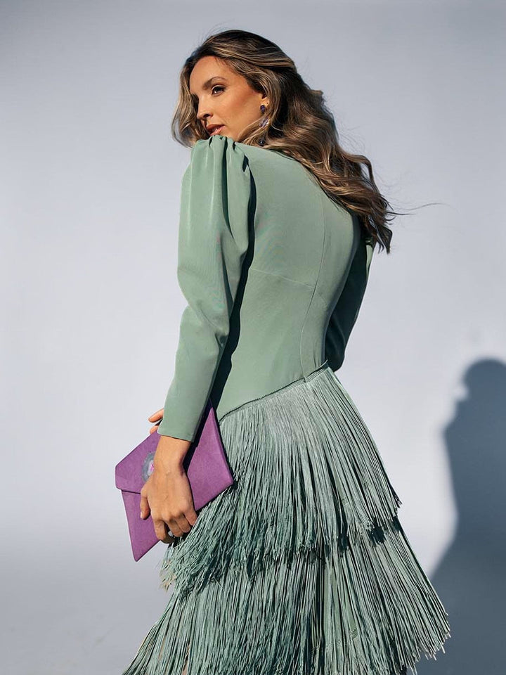 Abito midi da donna con scollo a V, vita drappeggiata, frange a livelli