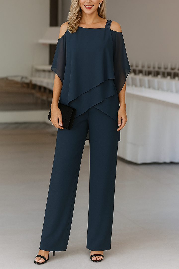 Tuta da donna con Spalle scoperte top a strati e pantaloni ampi