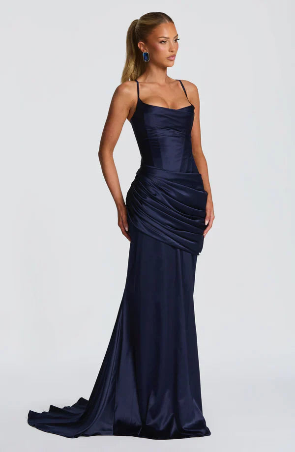 Vestito lungo da donna con scollo a cuore, bustier, schiena con allacciatura, gonna drappeggiata, spalline sottili