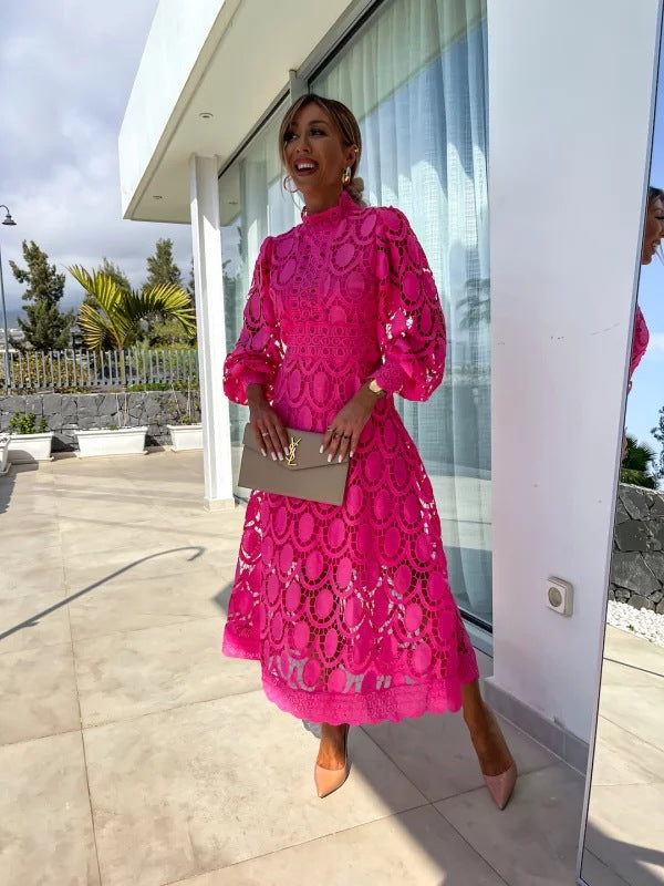 Abito midi donna collo alto pizzo traforato maniche lunghe a sbuffo