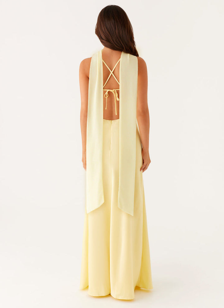 Vestito lungo donna giallo pallido, sottili spalline, cut-out sul busto, schiena annodata