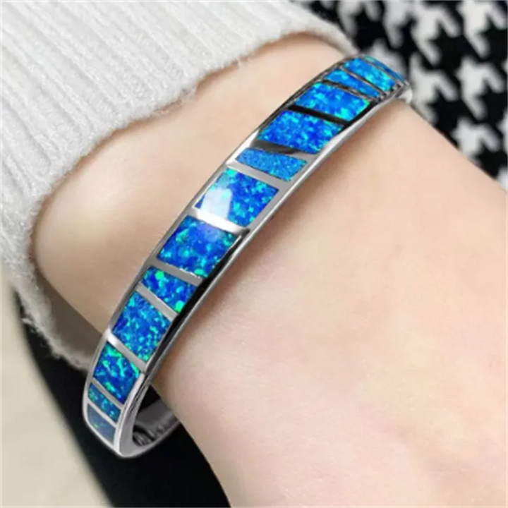 Bracciale Regolabile Opale Blu Fire in Argento
