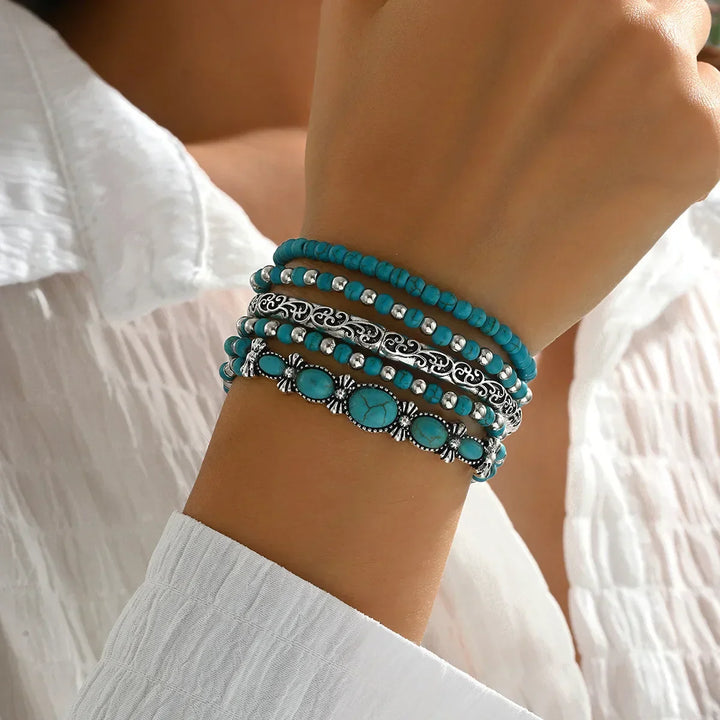 Set di bracciali boho con perline turchesi