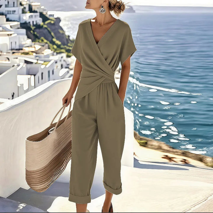 Tuta da donna scollo a V vita incrociata taglio ampio pantalone 7/8