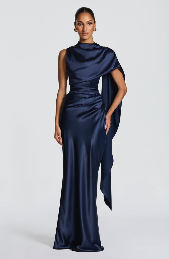 Vestito lungo donna collo alto drappeggiato asimmetrico schiena con lacci vita segnata