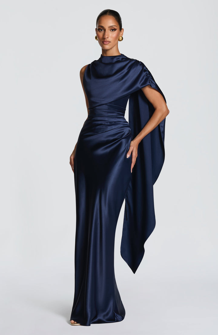 Vestito lungo donna collo alto drappeggiato asimmetrico schiena con lacci vita segnata