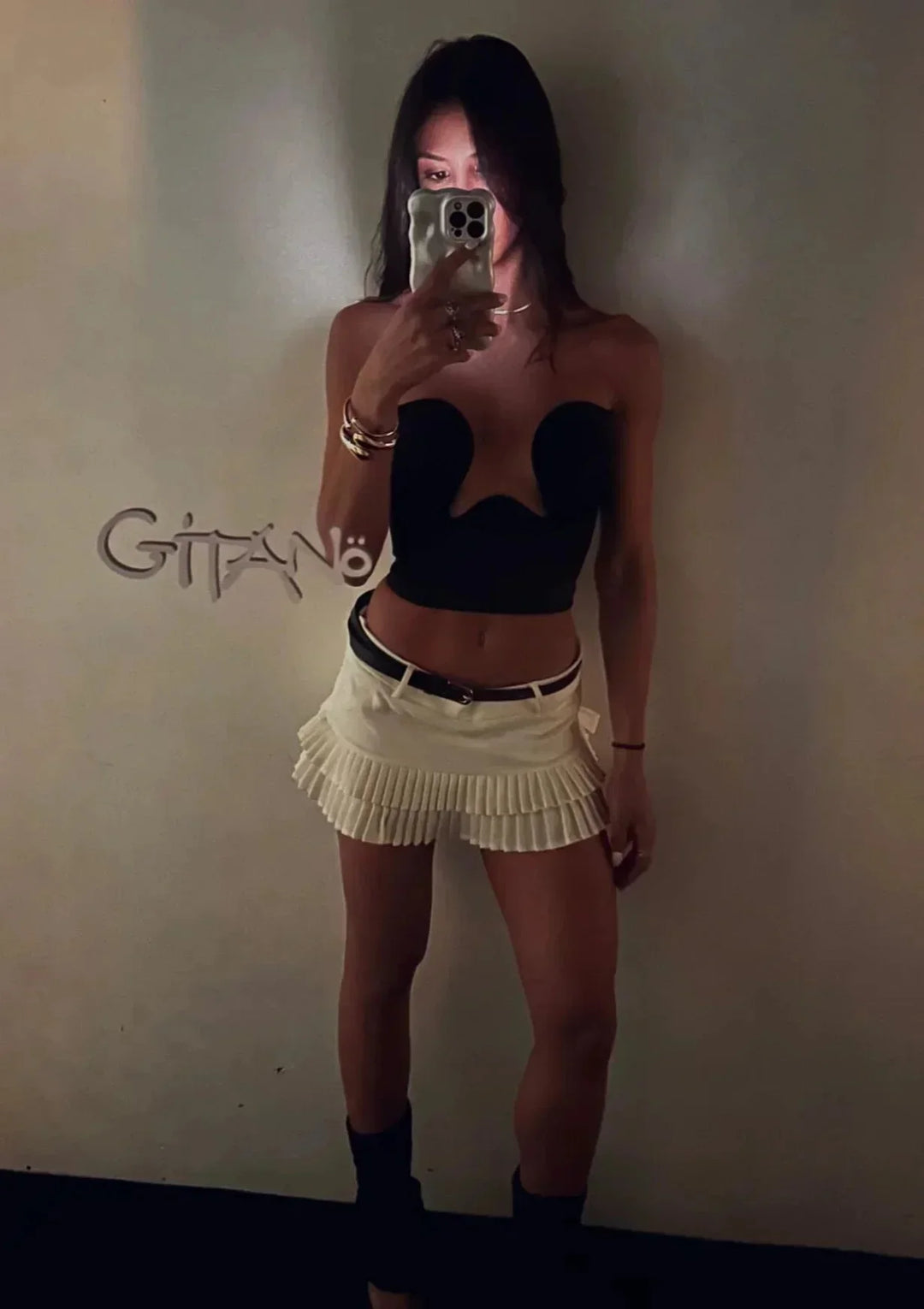 Bustier donna senza spalline con cut-out ondulato