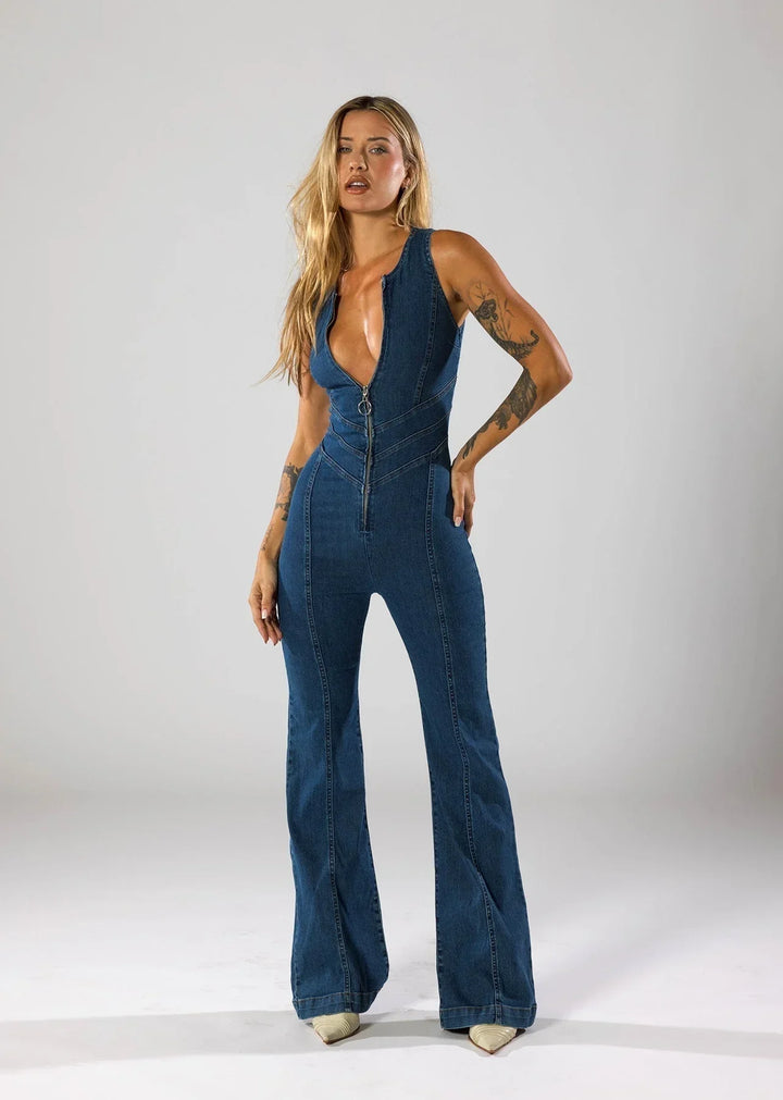 Tuta in denim da donna con scollatura profonda blu