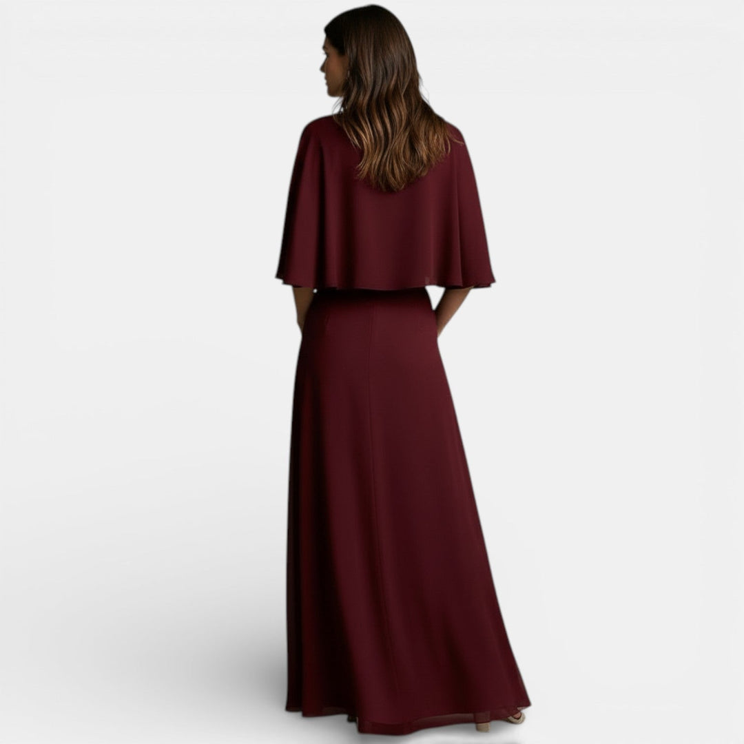 Completo donna con top corto a maniche a mantella, scollo rotondo, pantaloni ampi e fluidi