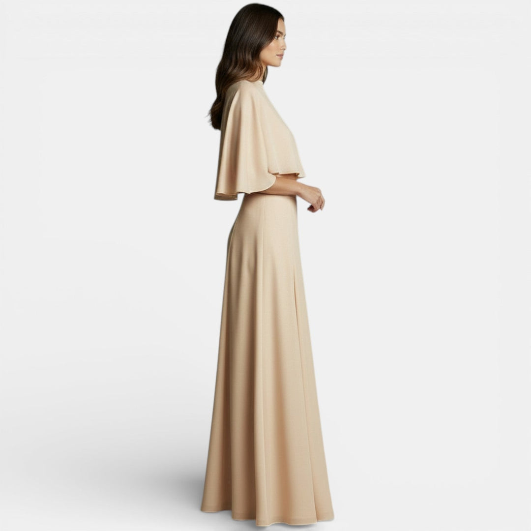Completo donna con top corto a maniche a mantella, scollo rotondo, pantaloni ampi e fluidi