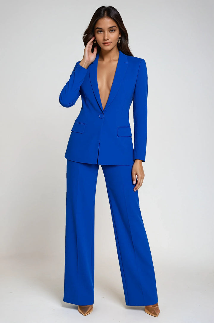 Completo blazer e pantalone da donna alla moda