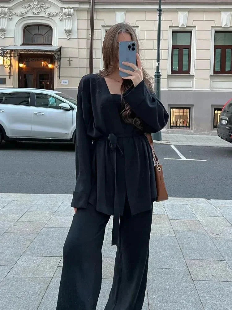 Completo Cardigan con cintura e pantalone lavorato a maglia da donna