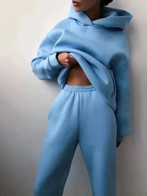 Completo due pezzi ampio per donne stile contemporaneo