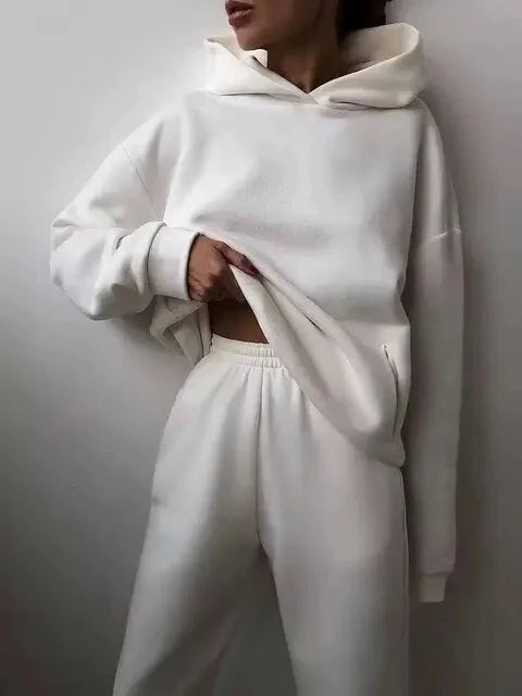 Completo due pezzi ampio per donne stile contemporaneo