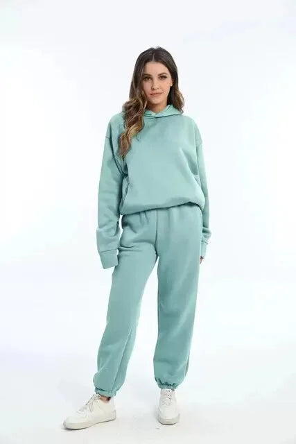Completo due pezzi ampio per donne stile contemporaneo