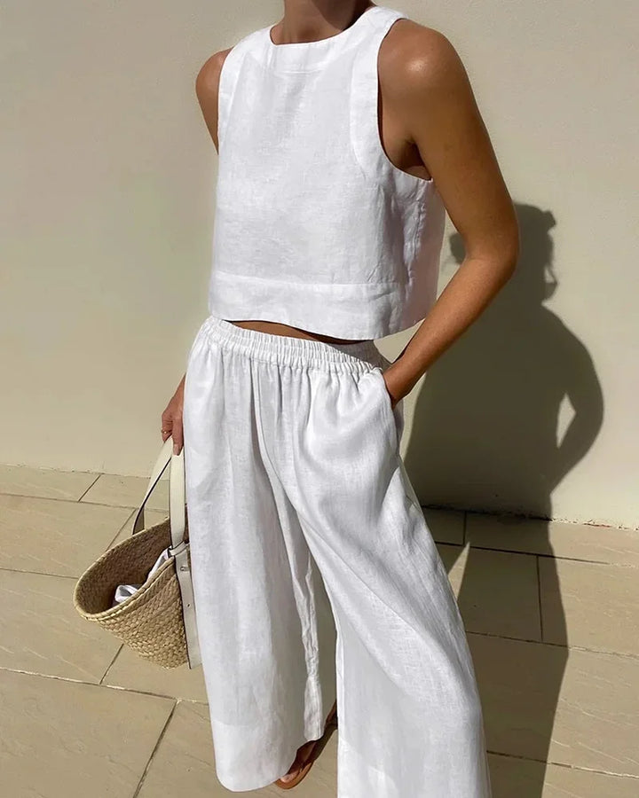 Completo donna senza Manica con top corto e pantalone fluido