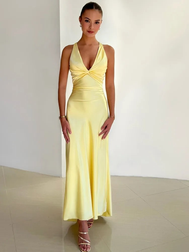 Vestito lungo da donna con scollo a V intrecciato, cut-out laterali, schiena scoperta da annodare