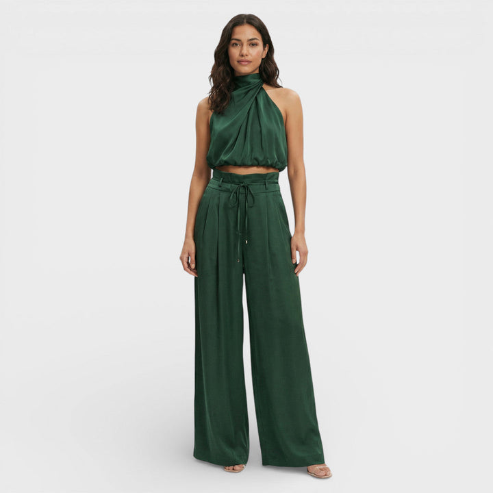 Tuta da donna collo alto corto pantaloni larghi vita con coulisse