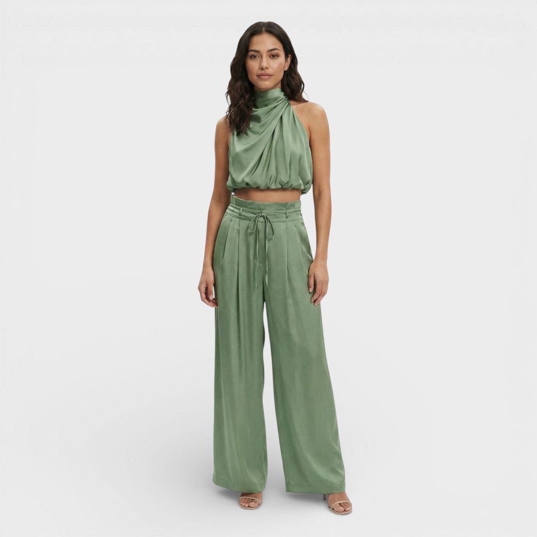 Tuta da donna collo alto corto pantaloni larghi vita con coulisse