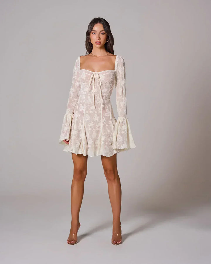 Vestito corto da donna in pizzo