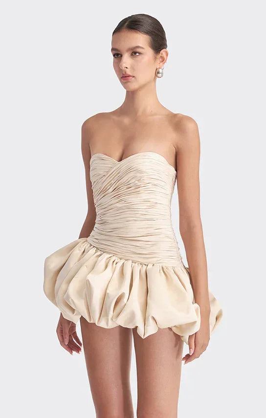 Vestito corto da sera da donna a palloncino drappeggiato