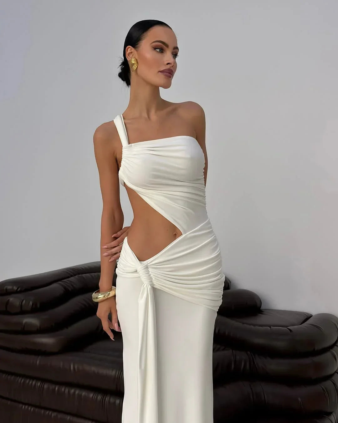 Vestito lungo estivo da donna bianco con intagli