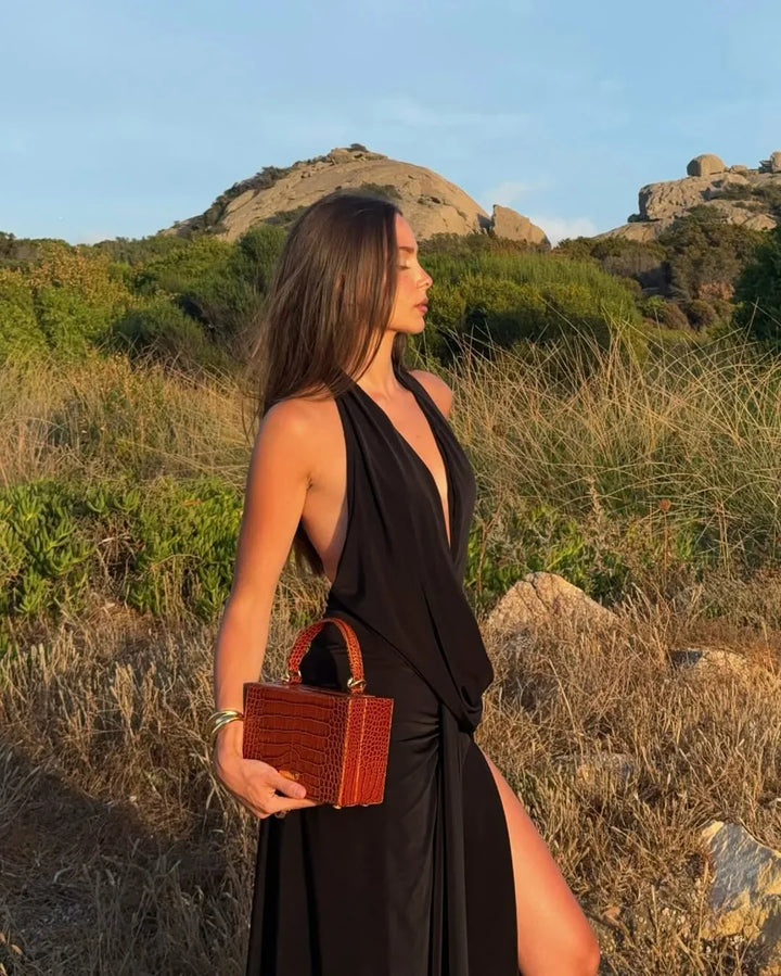 Vestito lungo estivo da donna con schiena nuda