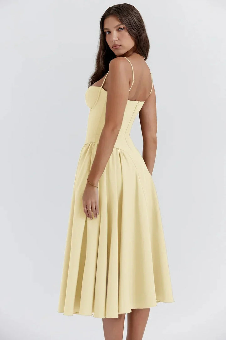 Abito midi estivo da donna con scollatura strutturata