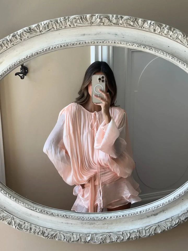 Vestito corto estivo da donna plissettato con maniche a sbuffo