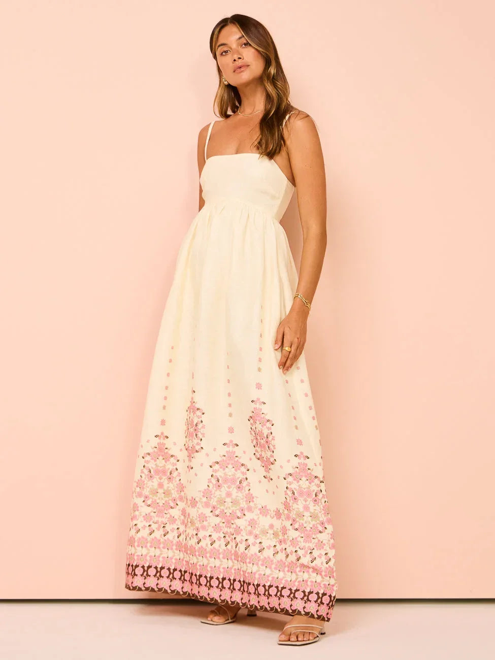 Vestito lungo donna a motivi floreali estivo con bretelline sottili