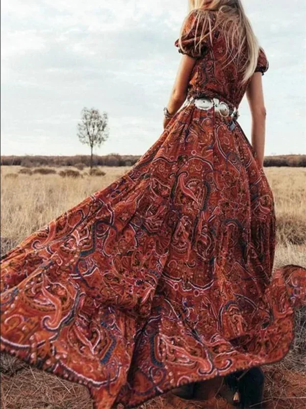 Vestito lungo boho con stampa e maniche a farfalla
