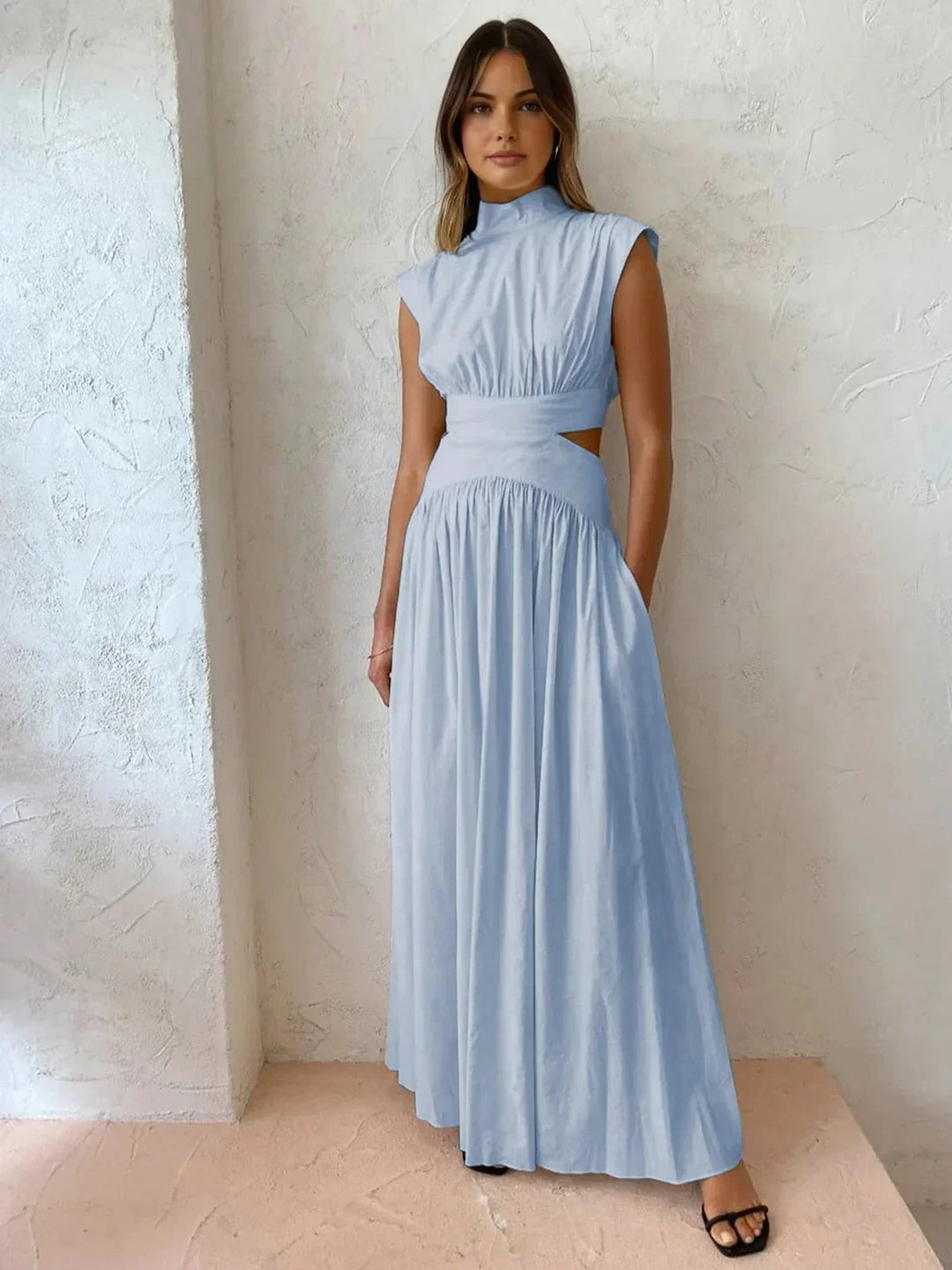 Vestito lungo donna con cut-out e collo alto