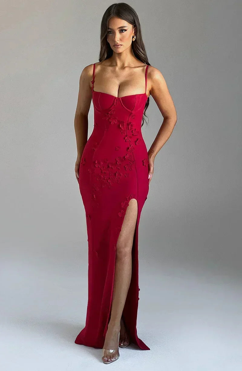Vestito lungo donna rosso con spacco e ricami