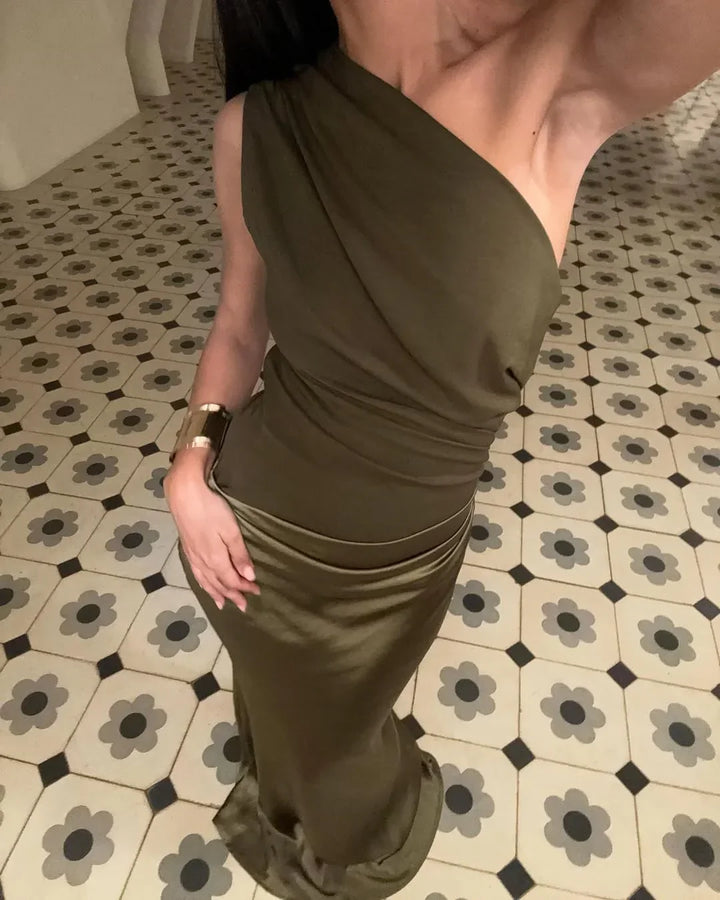 Vestito lungo da donna in raso asimmetrico