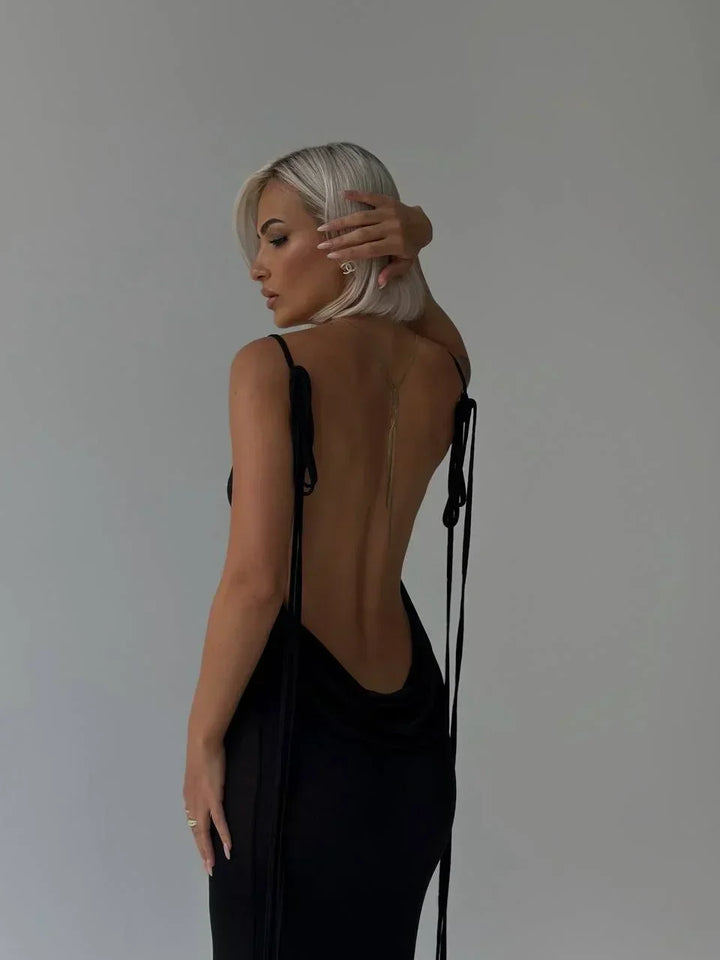 Vestito lungo elegante schiena nuda con lacci regolabili