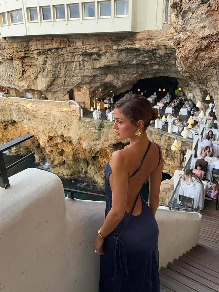 Vestito lungo satinato con spalline sottili e schiena scoperta donna