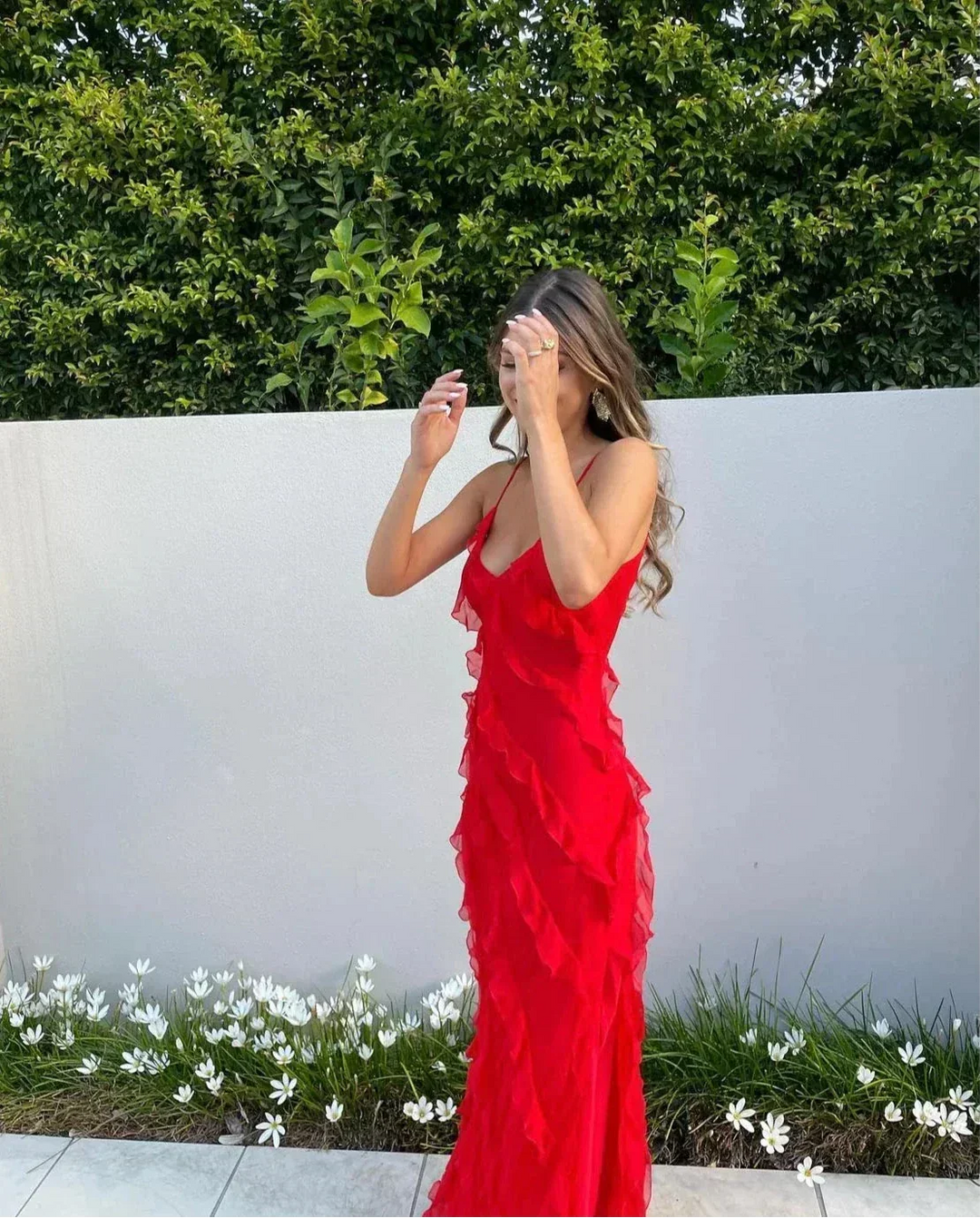 Vestito lungo da sera da donna con volant e spalline sottili